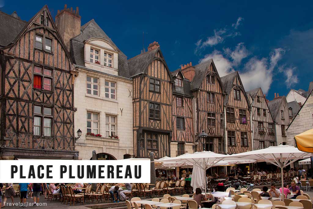 Place Plumereau, Tours, France