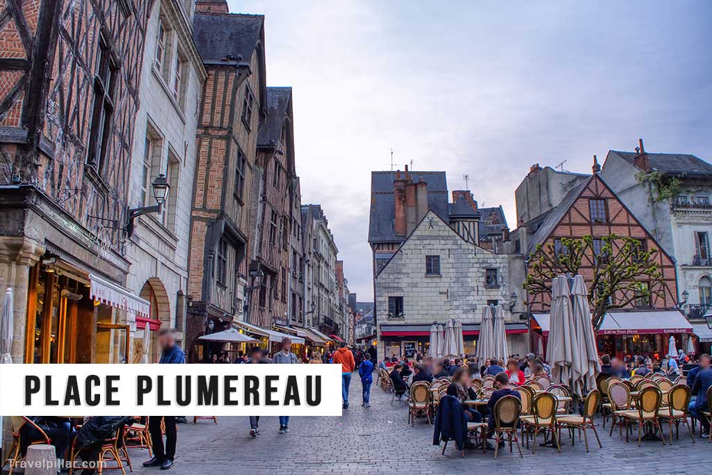 Place Plumereau, Tours, France