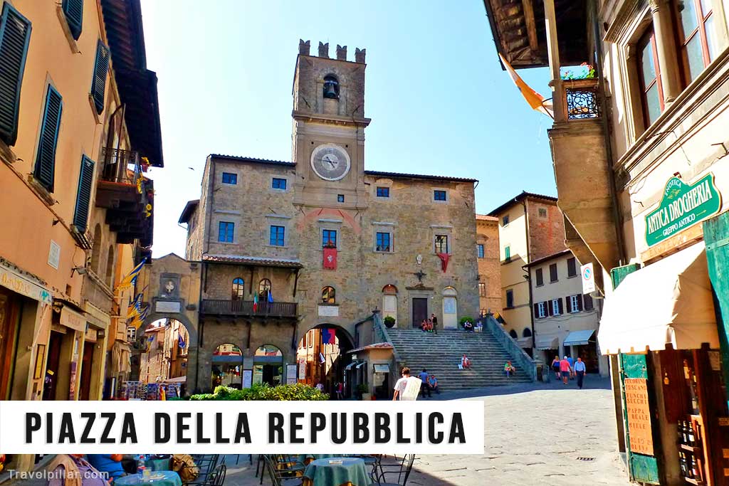 Piazza della Repubblica, Cortona