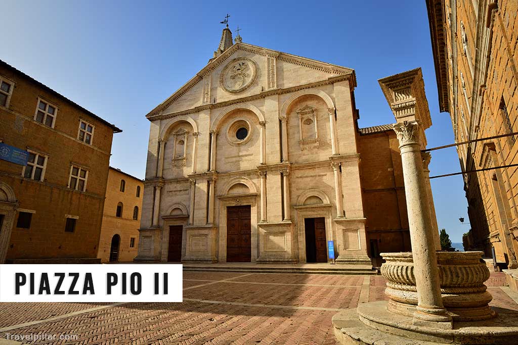 Piazza Pio II, Pienza, Tuscany, Italy