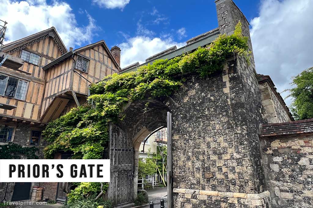 Prior's Gate, Winchester